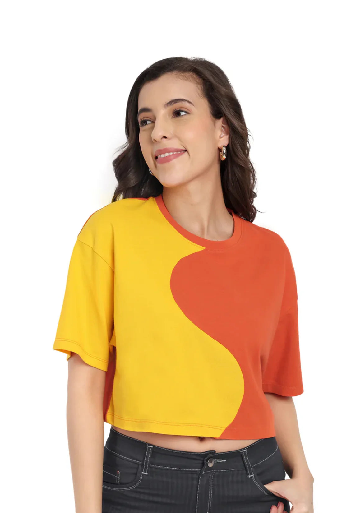 3 Must-Have Oversized Crop T-Shirts for Women for a Stylish Wardrobe