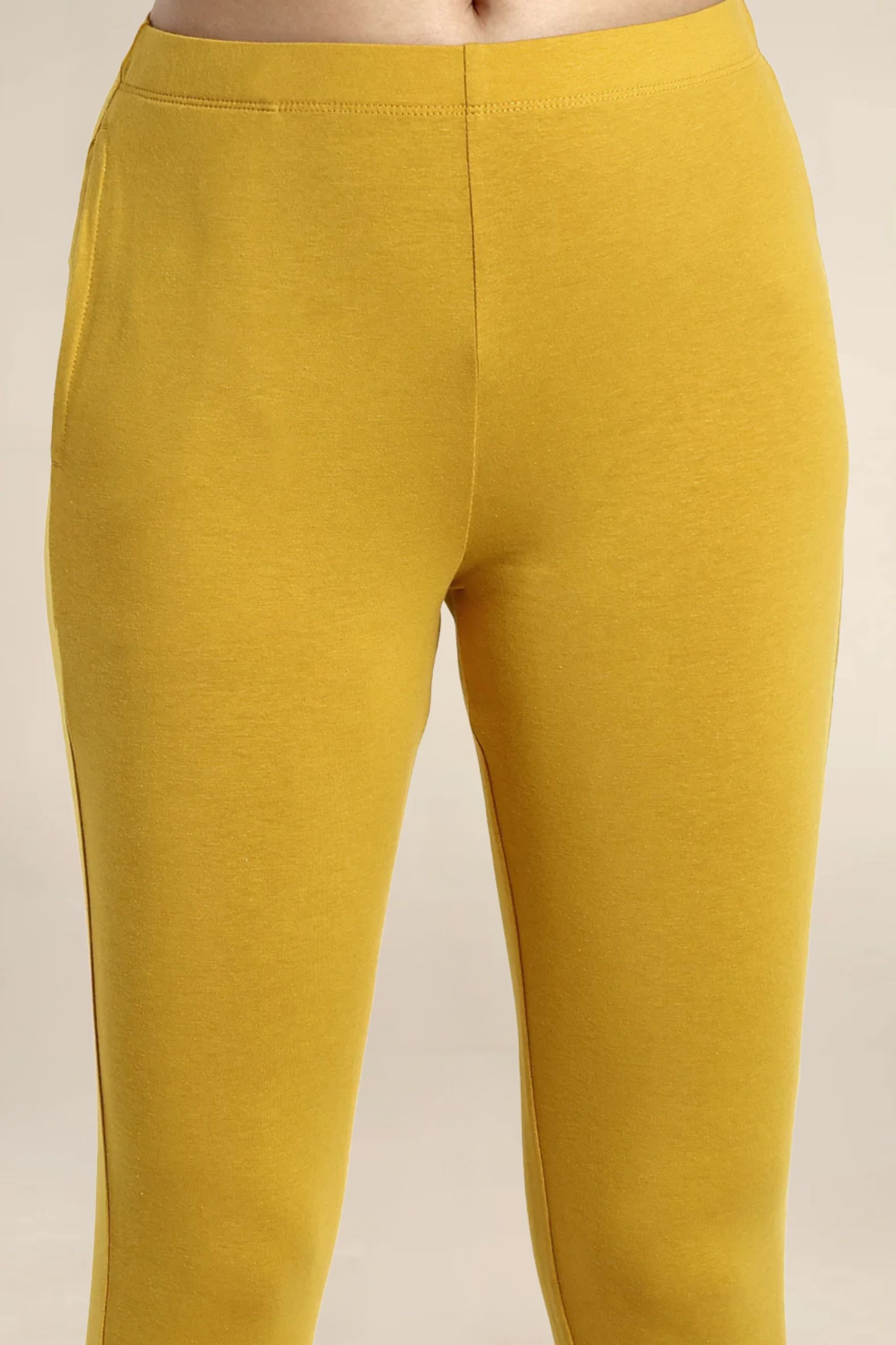 ONE SKY WOMEN MAIZE SOLID LEGGINGS