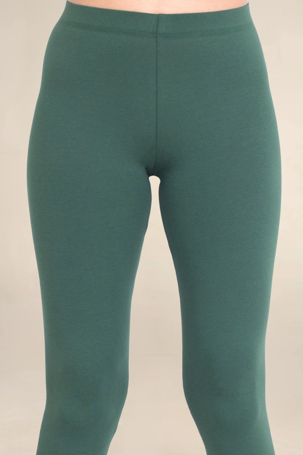 ONE SKY WOMEN MOSS GREEN SOLID LEGGINGS