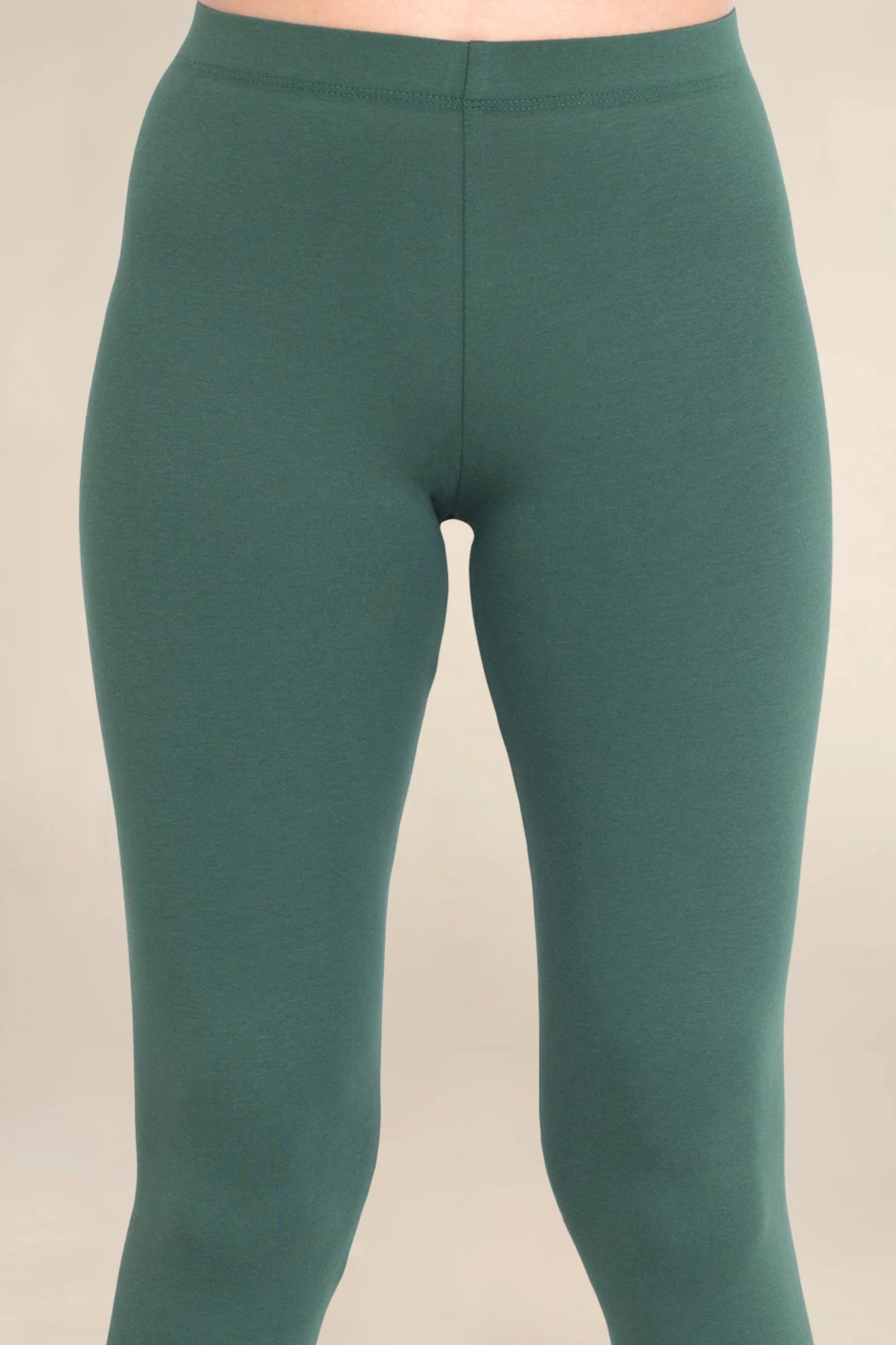 ONE SKY WOMEN MOSS GREEN SOLID LEGGINGS