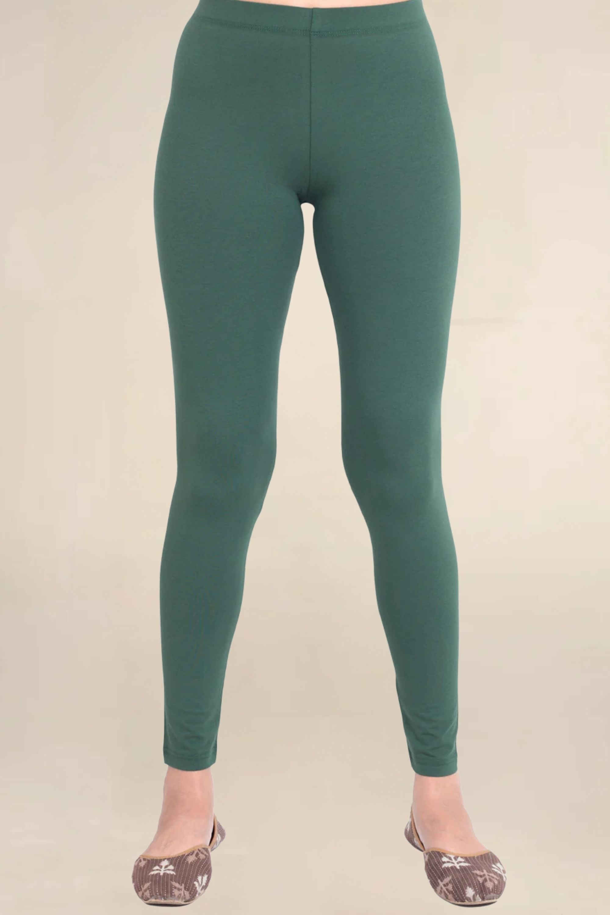 ONE SKY WOMEN MOSS GREEN SOLID LEGGINGS