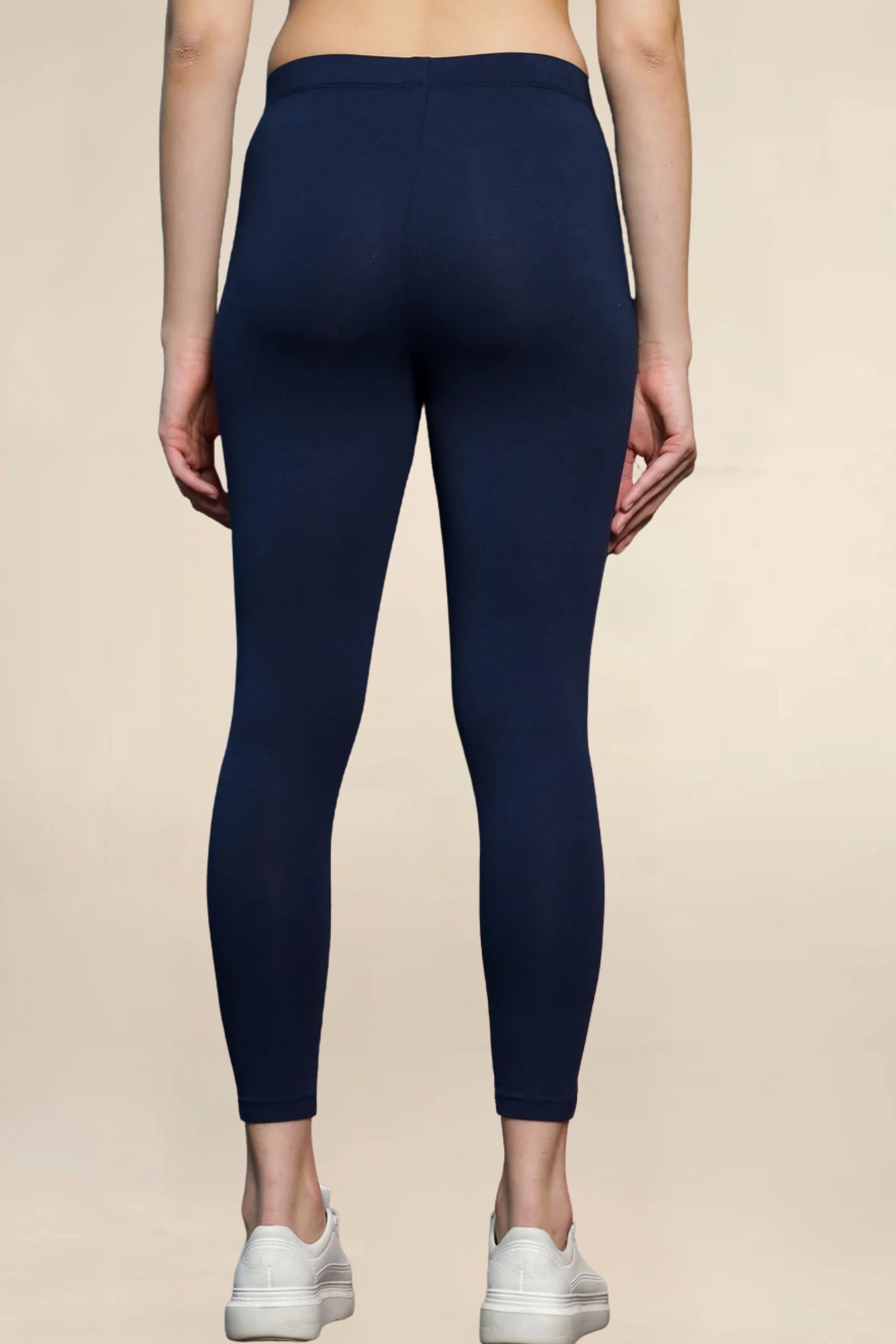 ONE SKY WOMEN NOUVEAU SOLID LEGGINGS