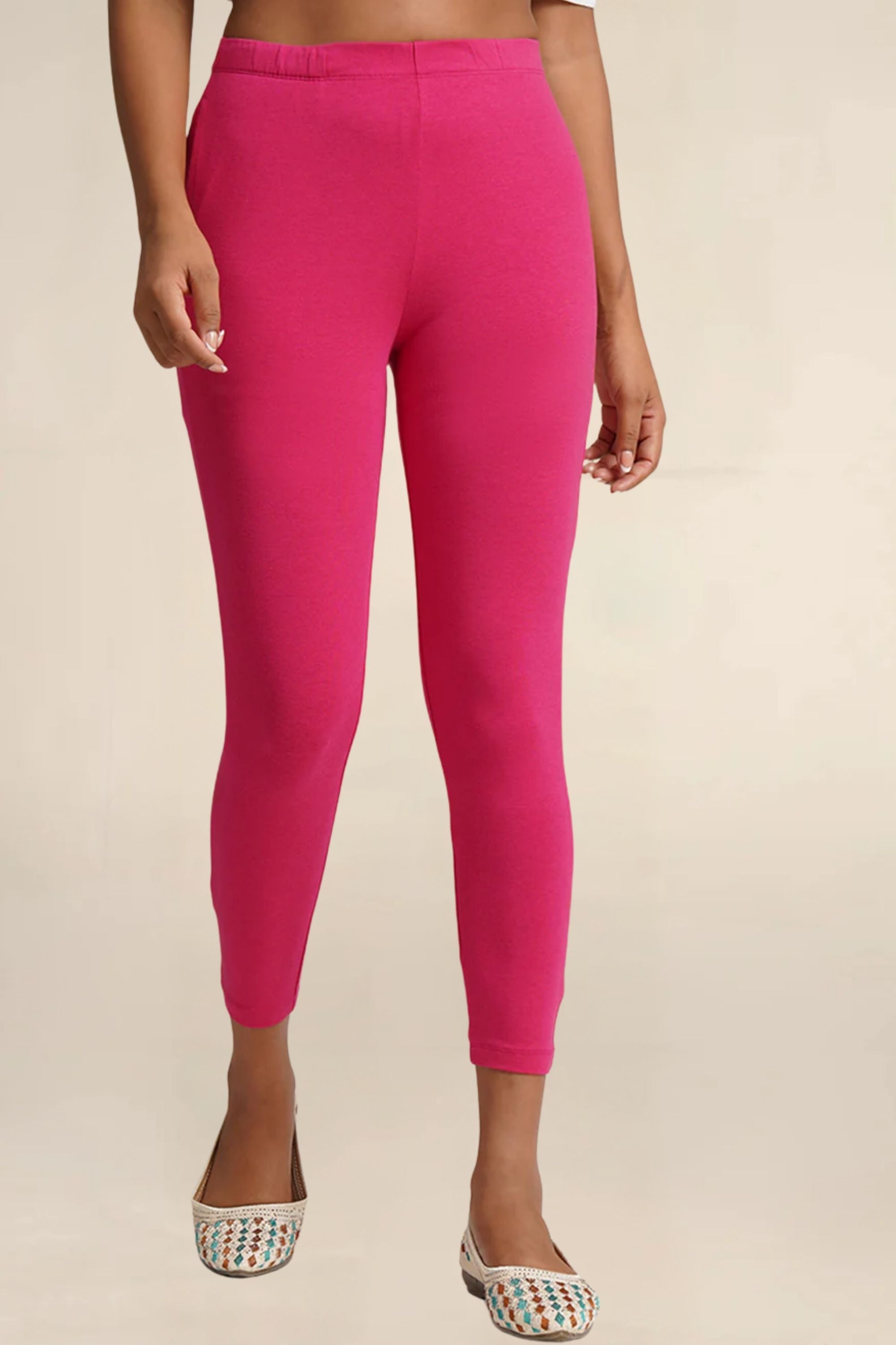 ONE SKY WOMEN RANI SOLID LEGGINGS