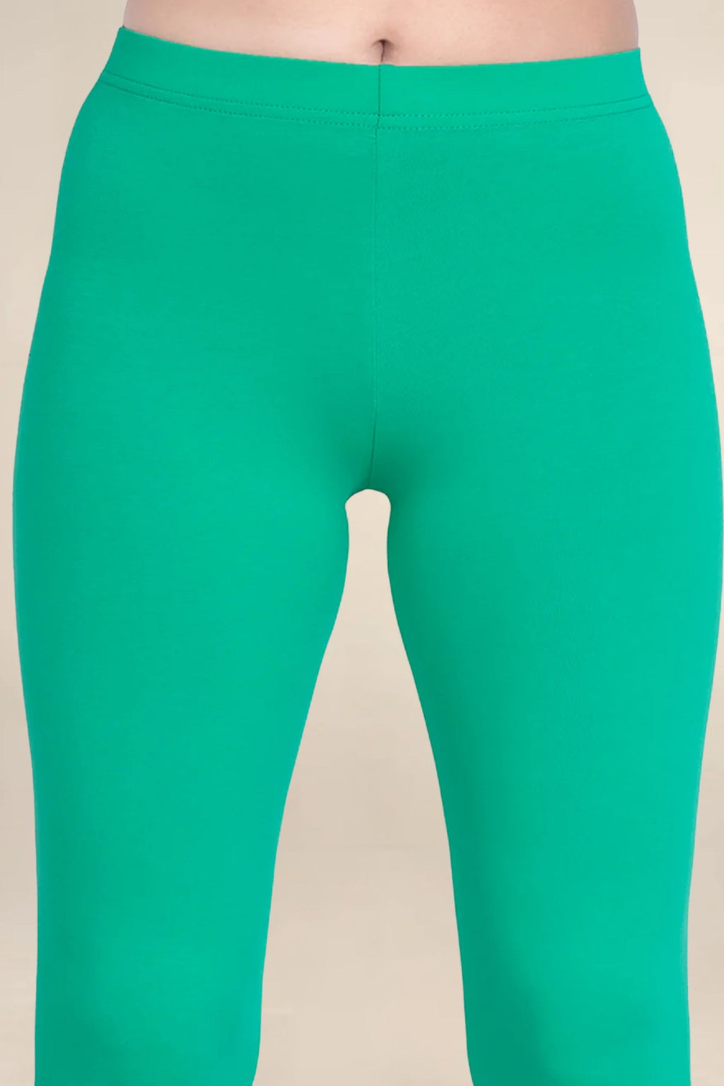 ONE SKY WOMEN SPOT GREEN SOLID LEGGINGS