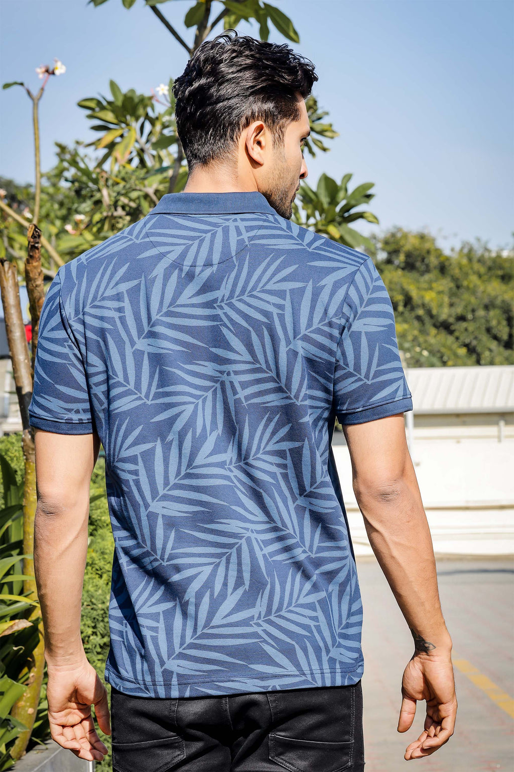 Men's Cotton Blend Leaf Printed Polo T-shirt