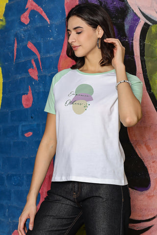 WOMEN LAUREL GREEN RAGLAN SLEEVES PRINTED T SHIRT