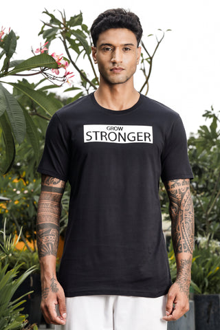 ONE SKY MEN JET BLACK TYPOGRAPHY PRINTED T SHIRT