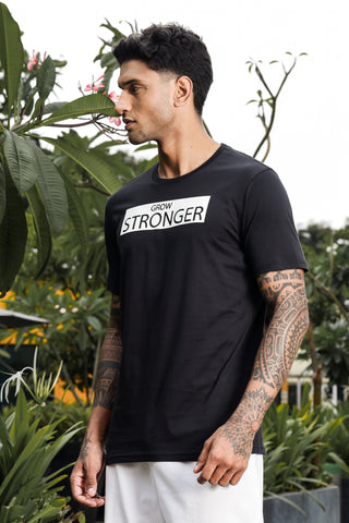 ONE SKY MEN JET BLACK TYPOGRAPHY PRINTED T SHIRT