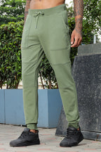 ONE SKY MEN NU OLIVE SOLID JOGGERS