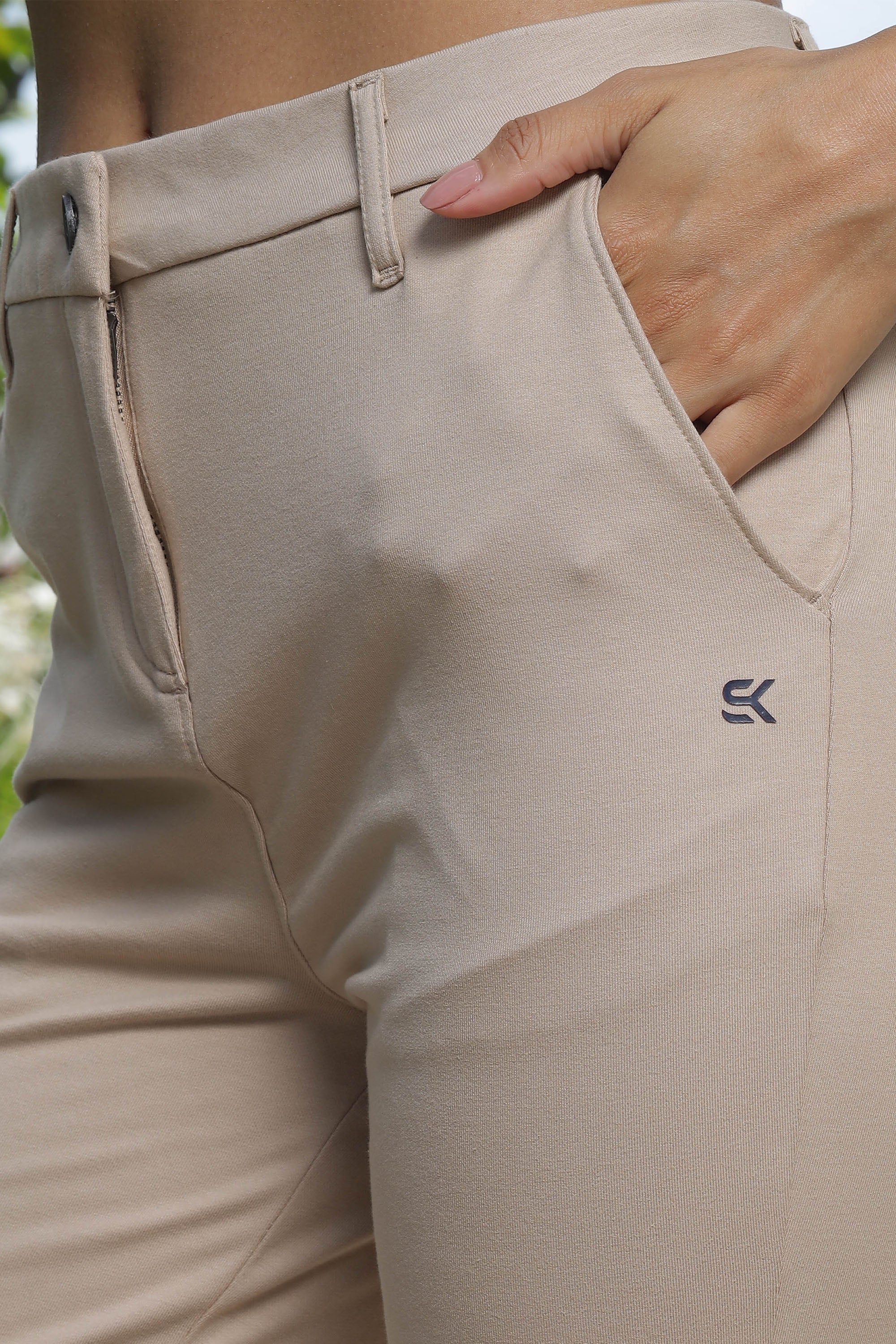 ONE SKY WOMEN BEIGE SOLID TROUSER