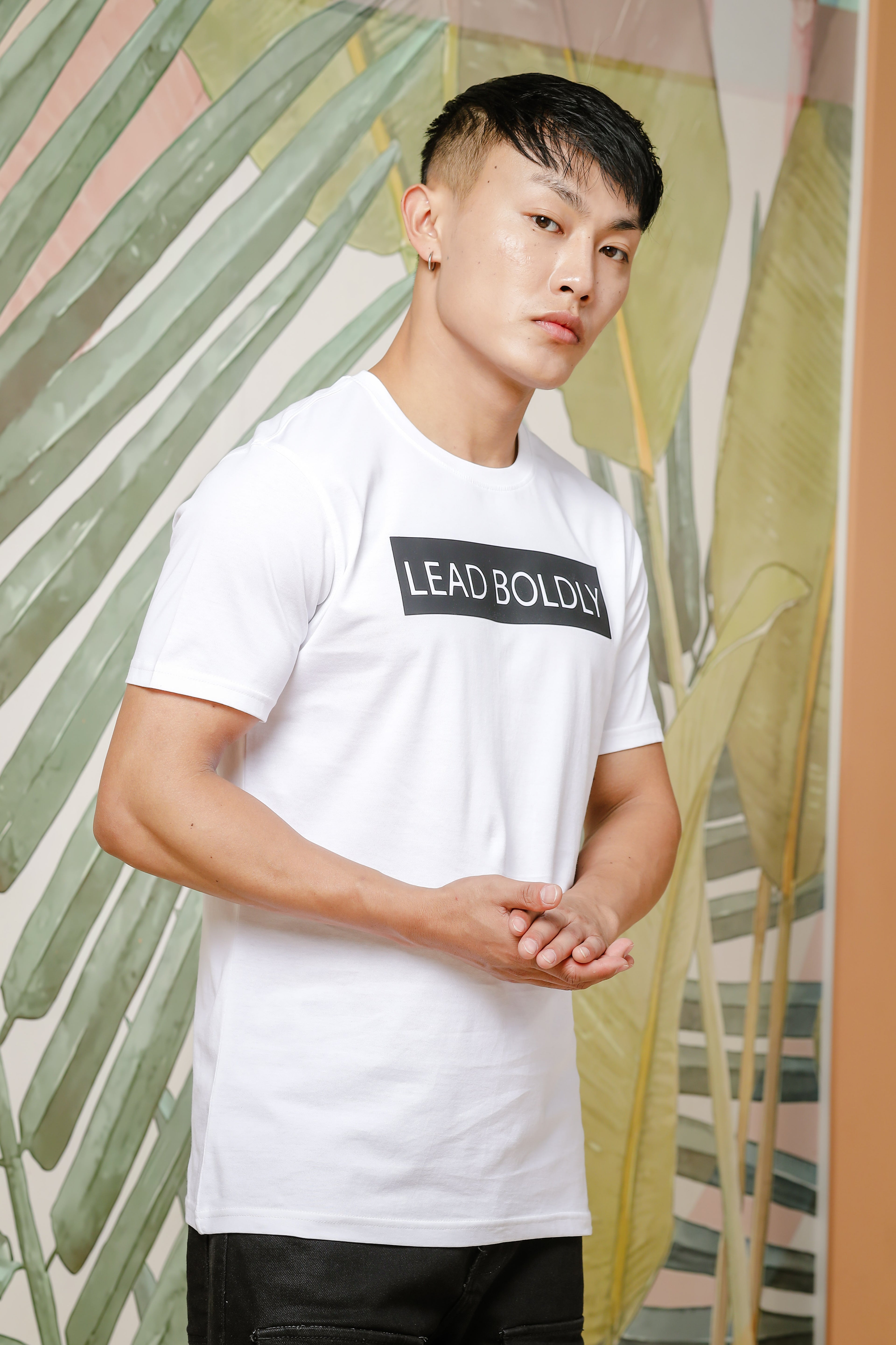 Mens Graphic Print Round Neck White Tshirt