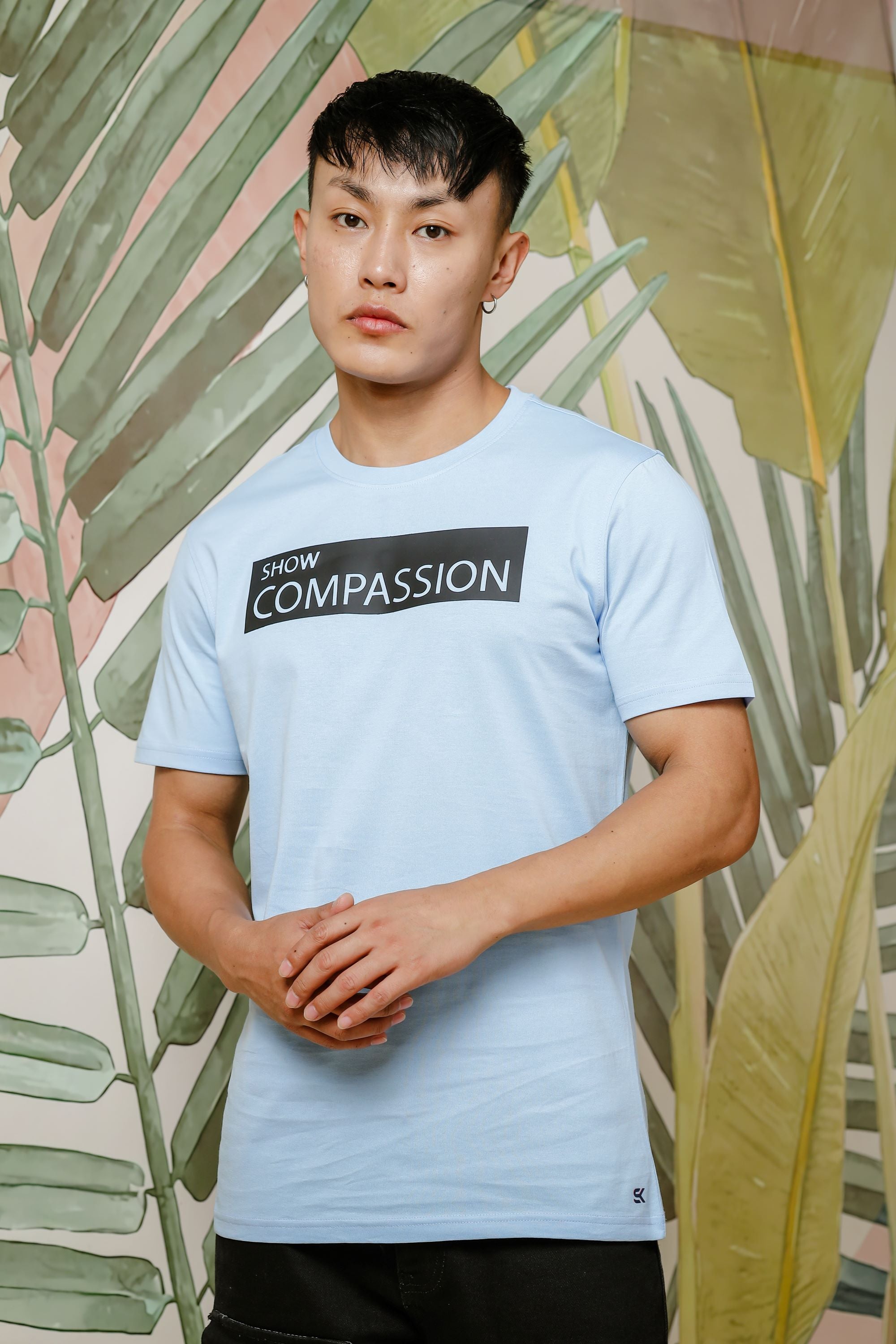 Mens Graphic Print Round Neck Blue Tshirt