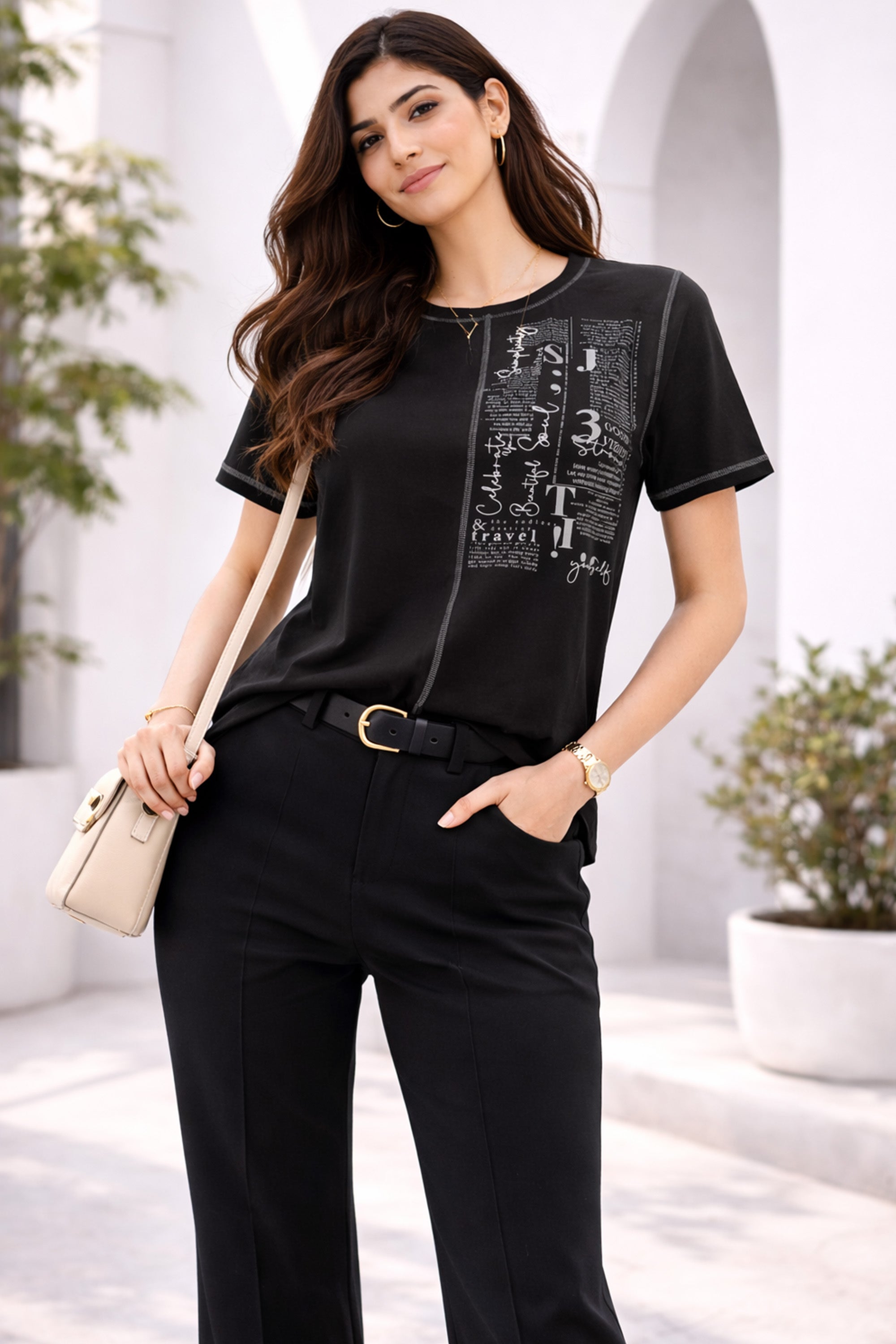 BLACK WOMEN HALF SLEEVE TSHIRT