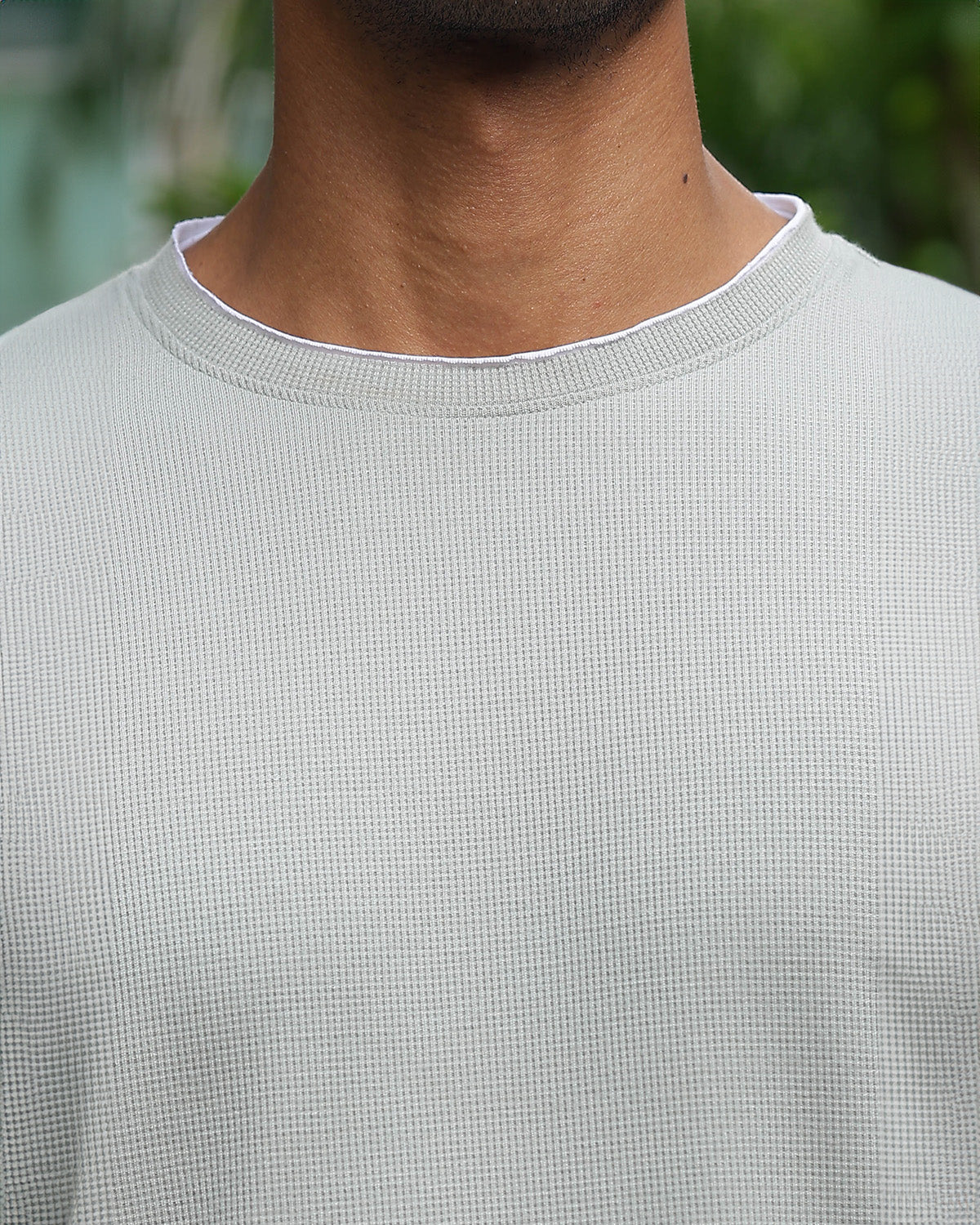 Men's Gray Self Textured Full Sleeve Crew Neck T-shirt