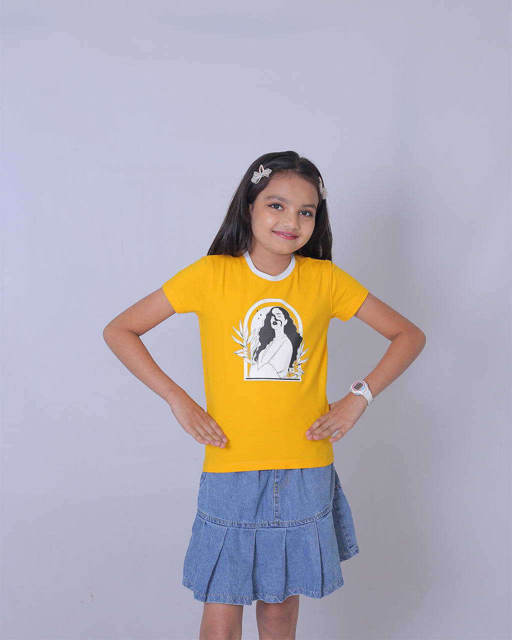 Girls Yellow Round Neck T-Shirt