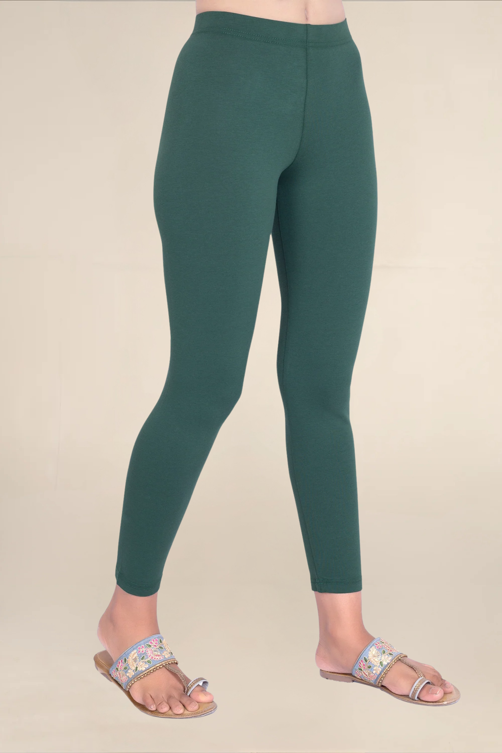 Women Moss Green Ankle Length Legging