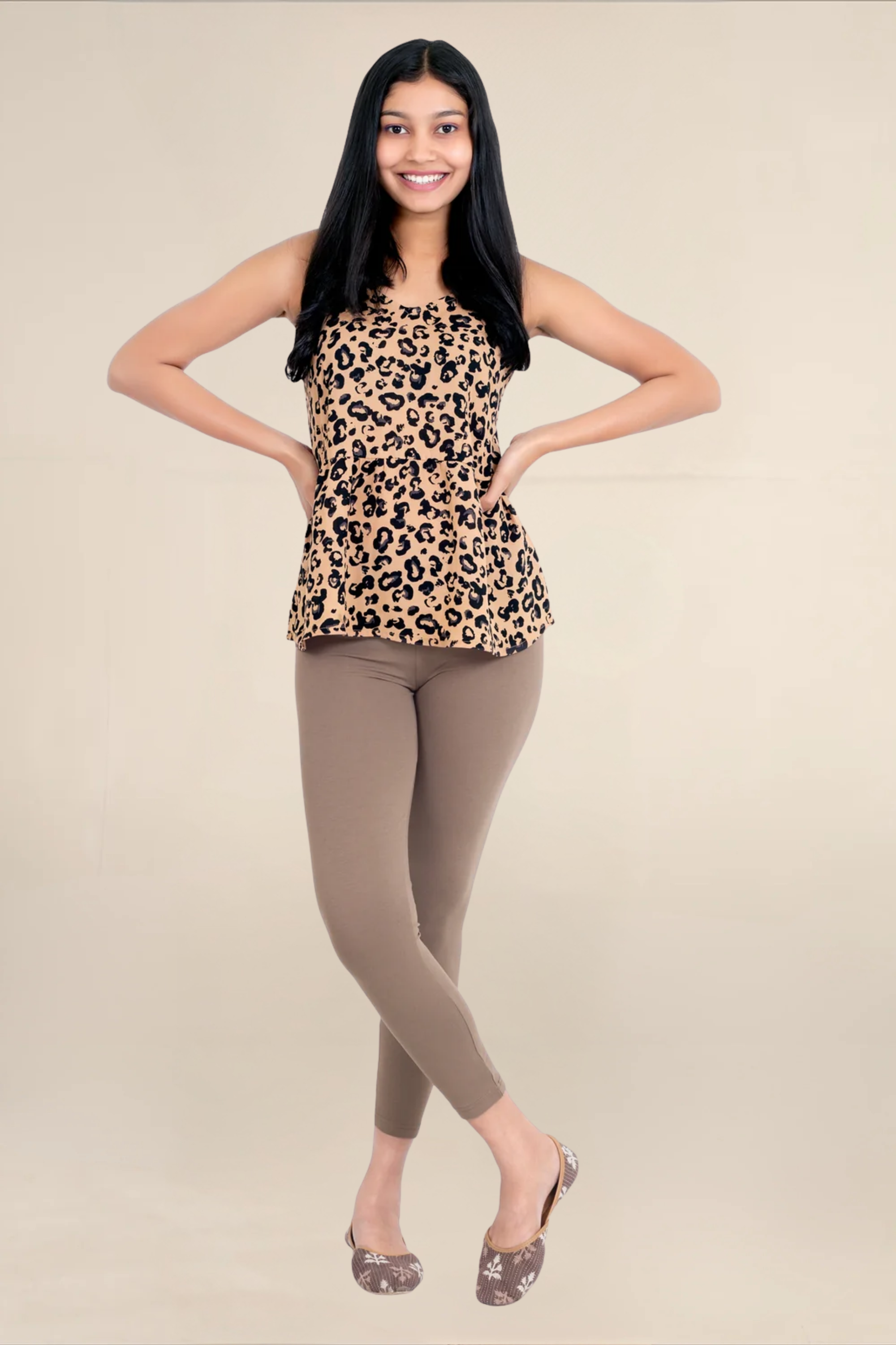 Women Mid Brown Ankle Length Legging