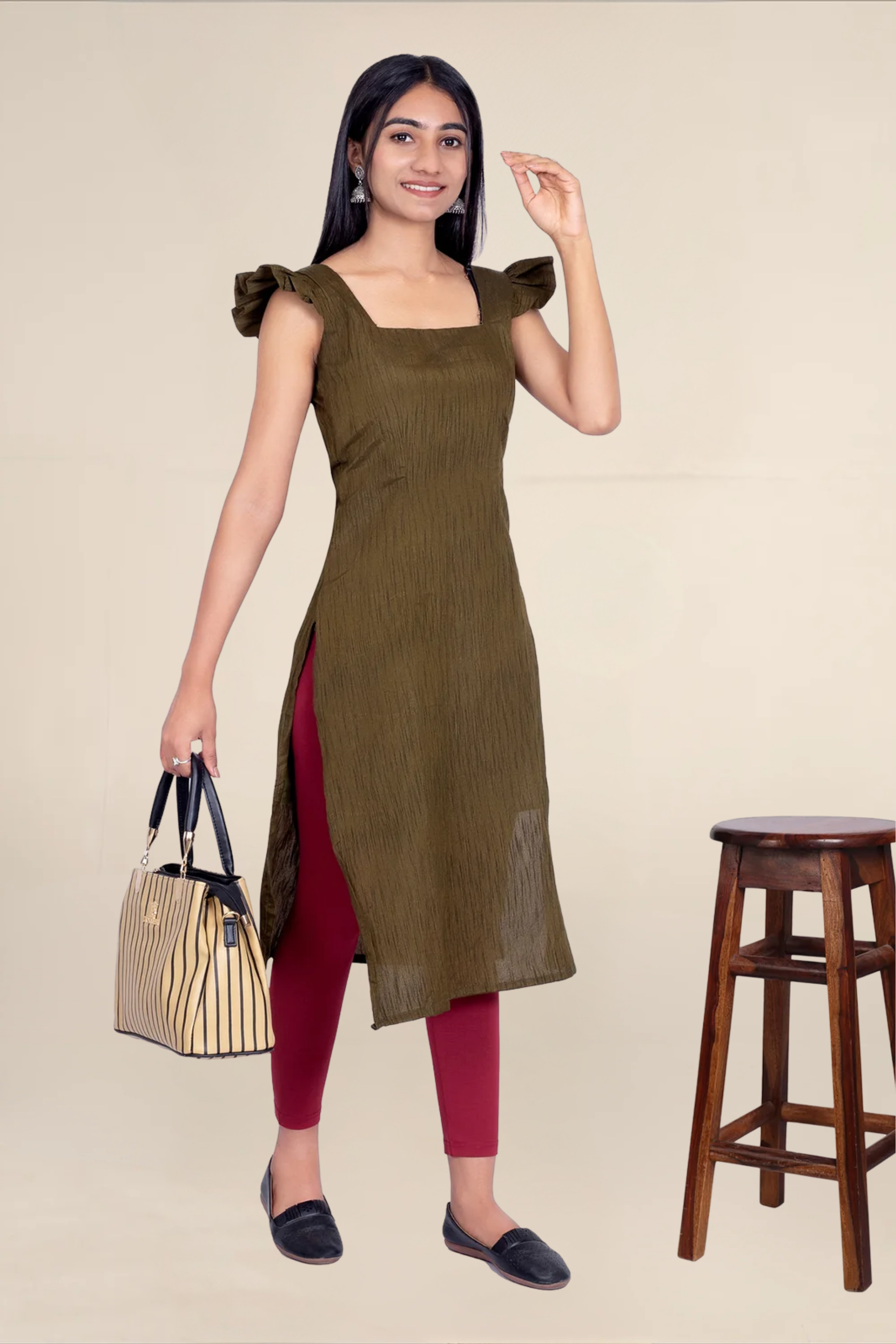 Women Maroon Ankle Length Legging