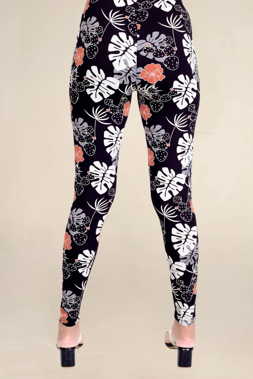 Women Black Printed Stretchable Legging