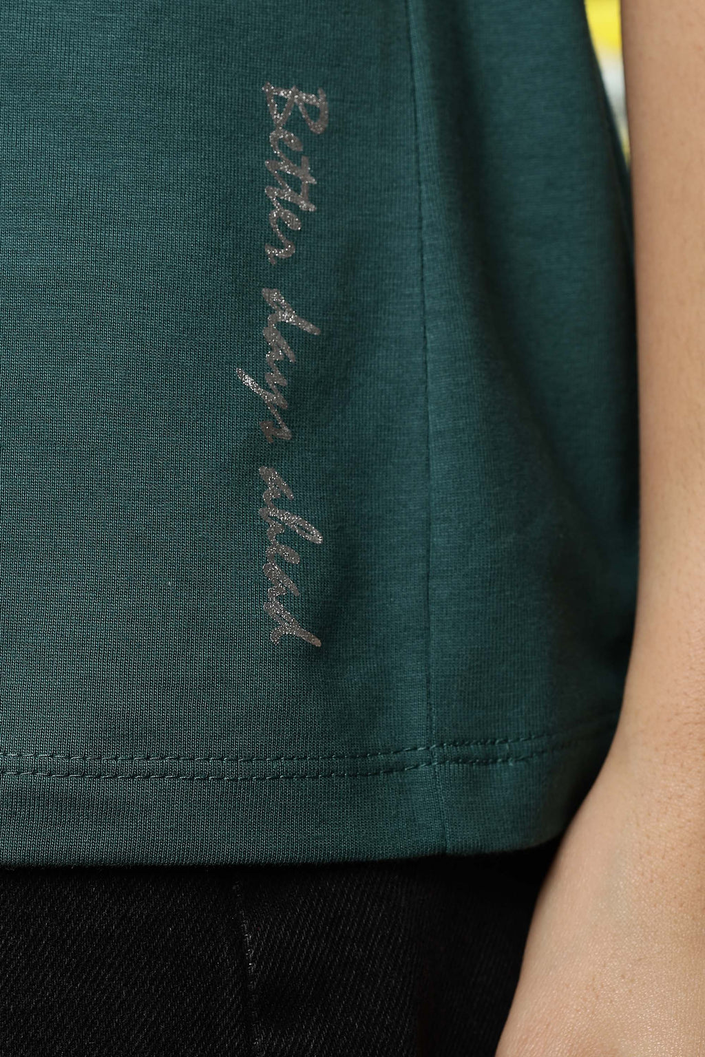 WOMEN GREEN T SHIRT