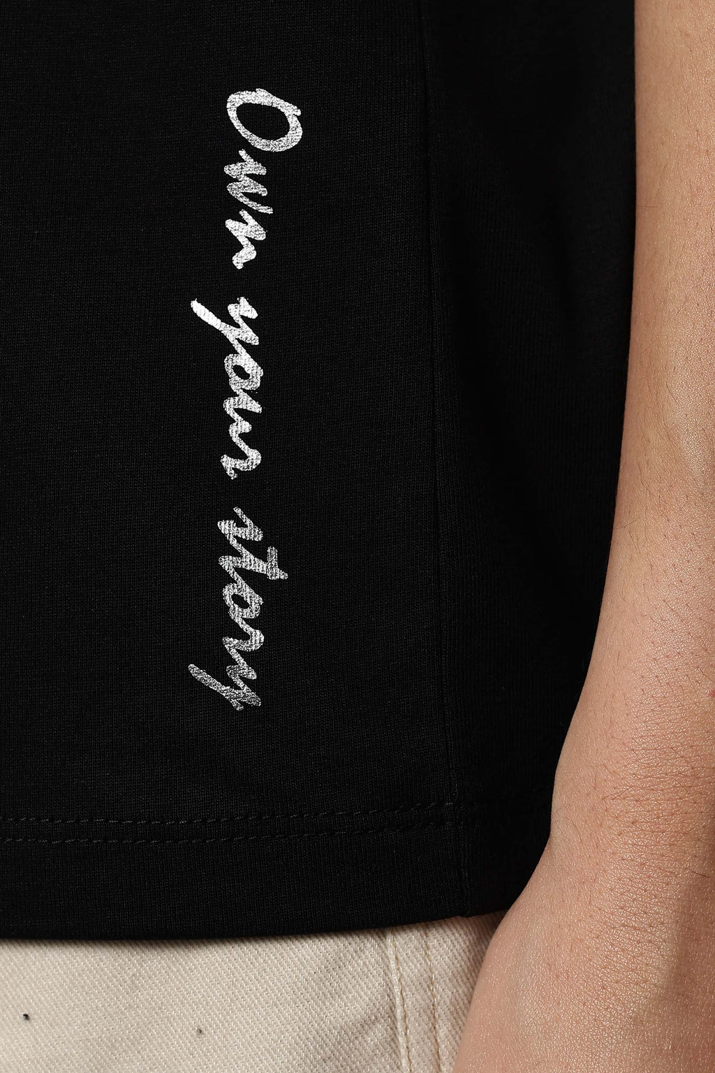 WOMEN BLACK T SHIRT