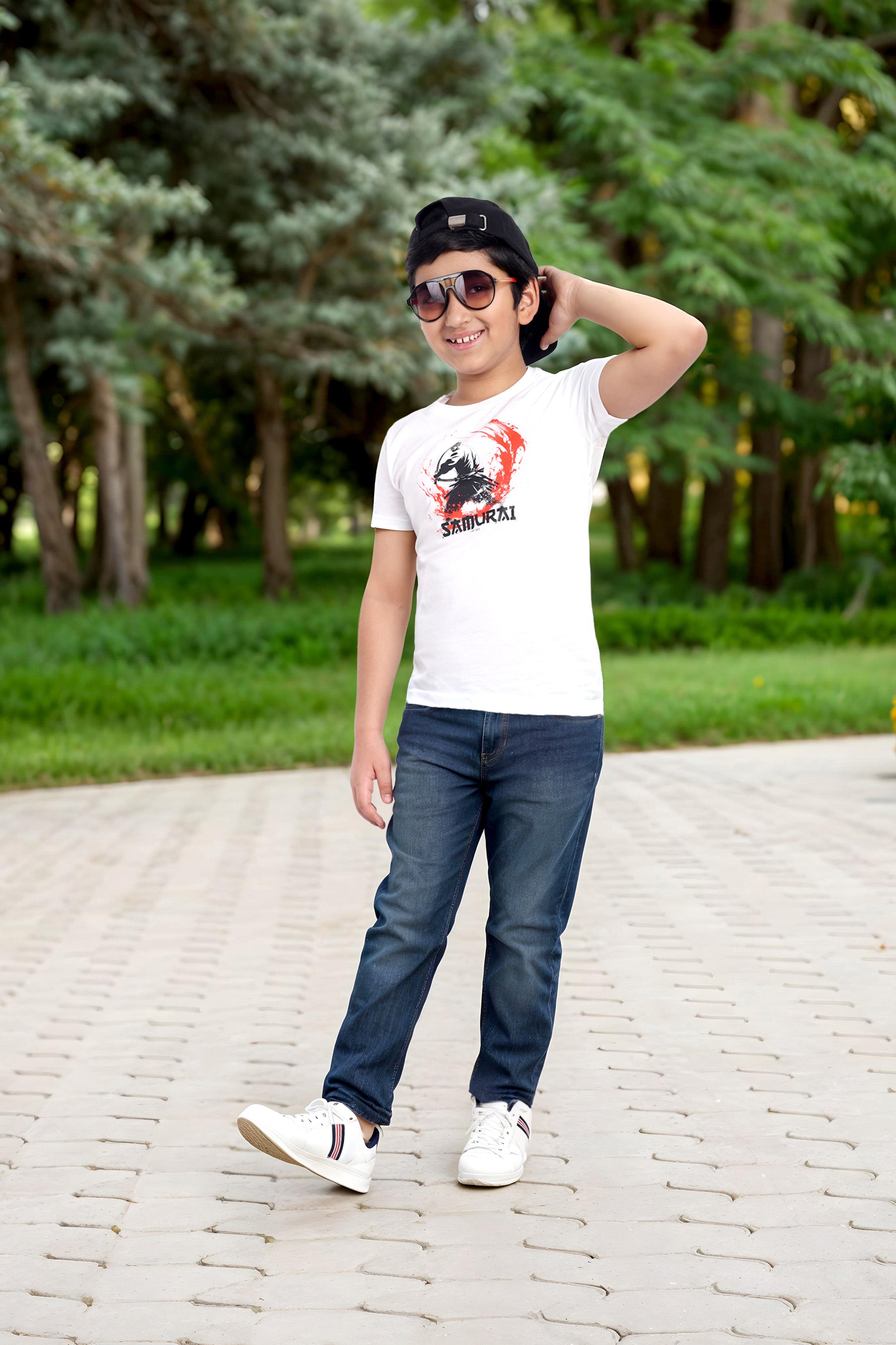 BOYS ROUND NECK WHITE PRINTED T SHIRT