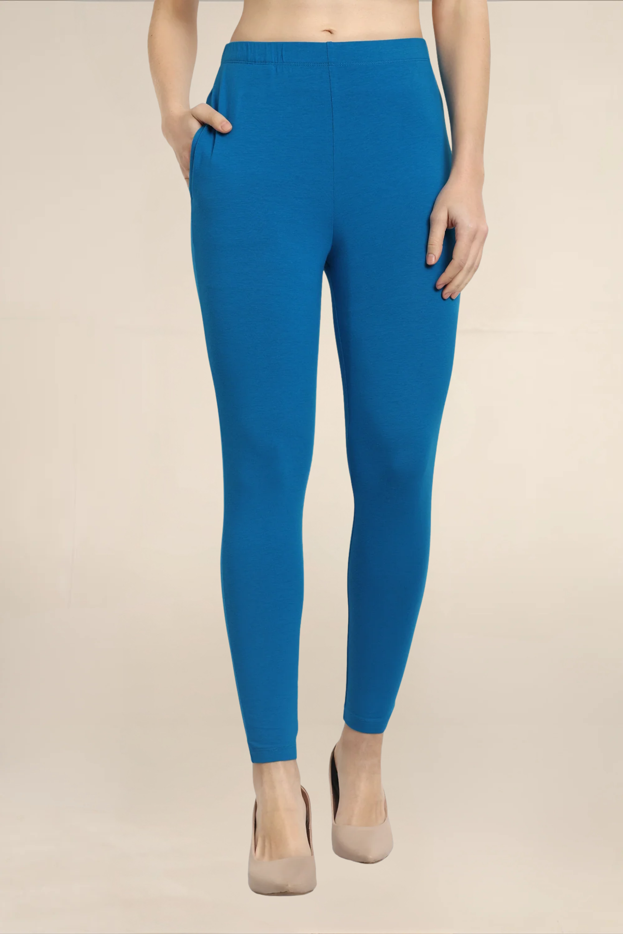 Women Turquoise Blue Ankle Length Legging