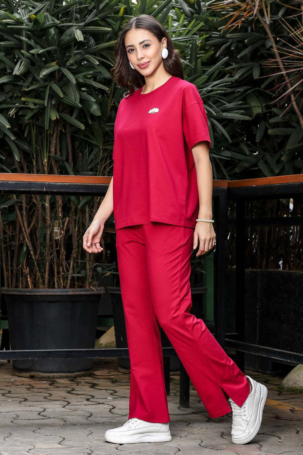 WOMEN ROUND NECK RED HALF SLV  CO-ORD SET