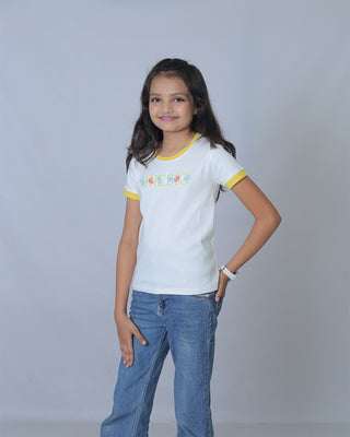 Girls White/Yellow Round Neck T-Shirt