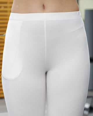 Women Off White Regular Legging