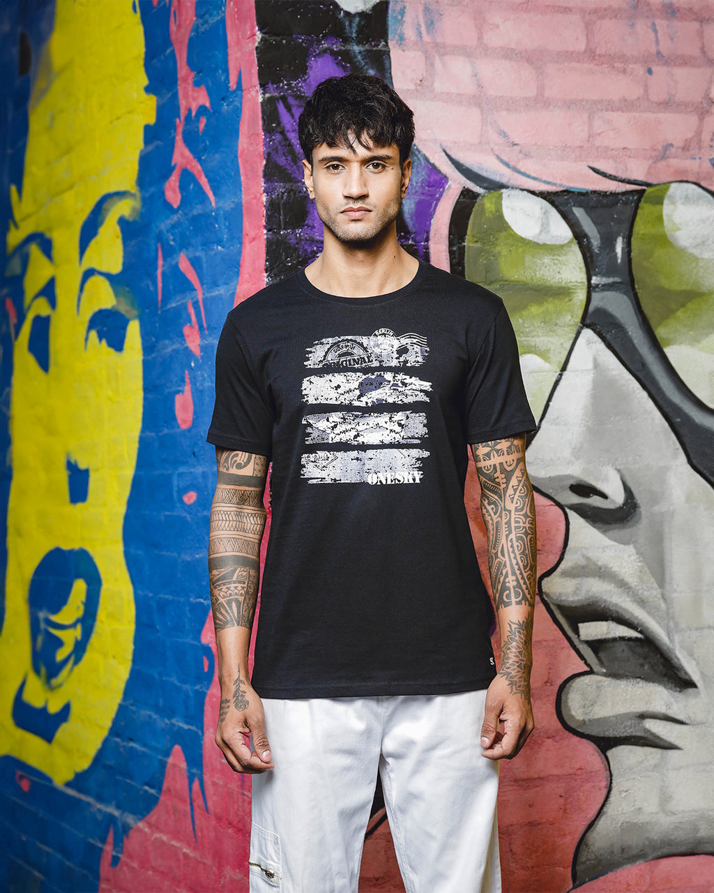 Men Printed Round Neck Pure Cotton Black T-Shirt
