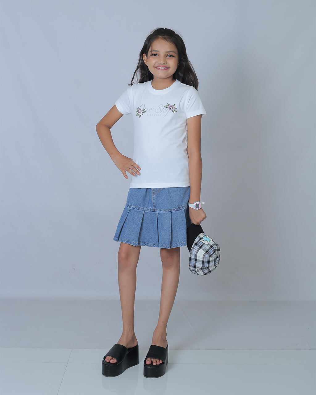 Girls White Round Neck T-Shirt