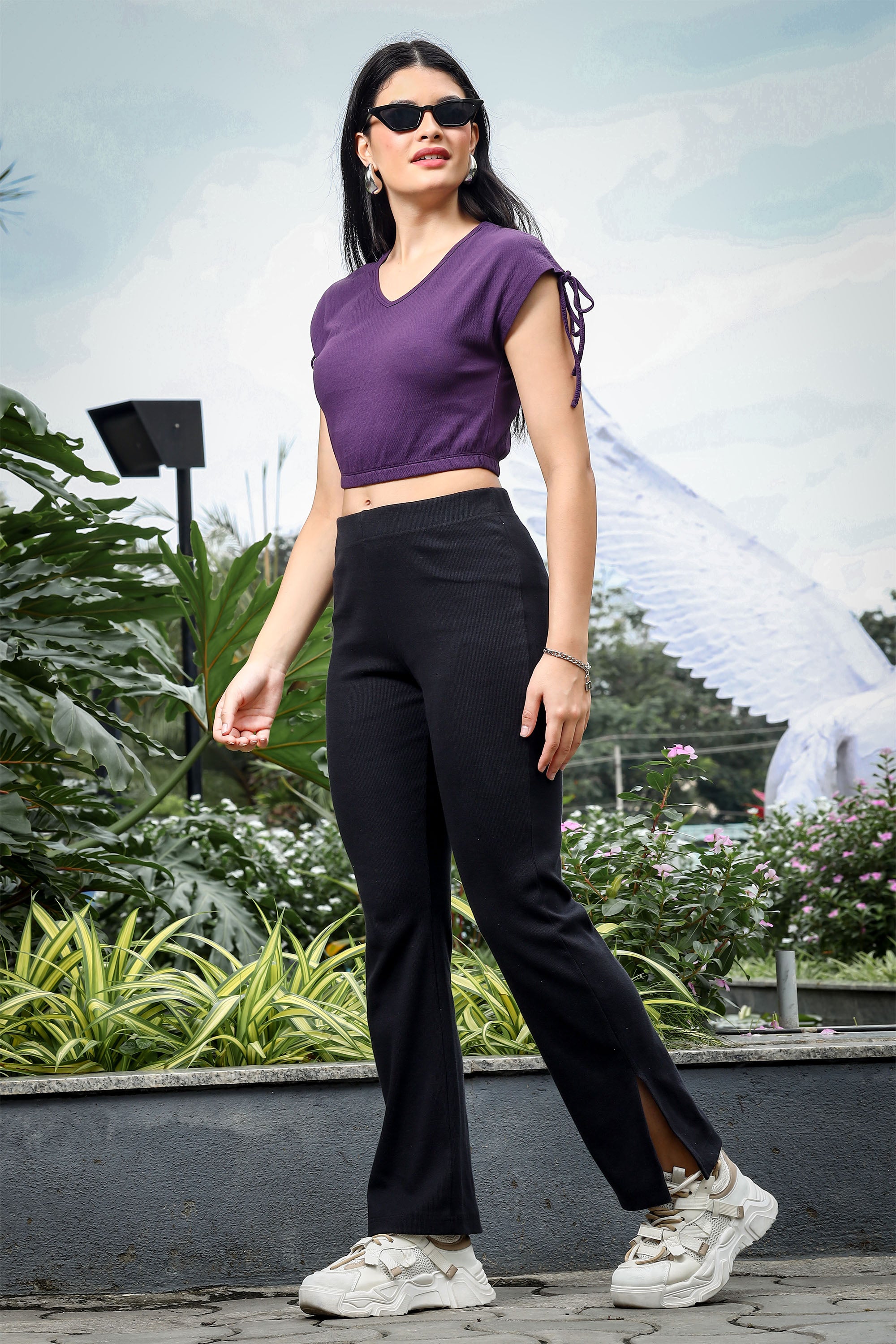 Womens V Neck Crop Top With Designer Sleeves