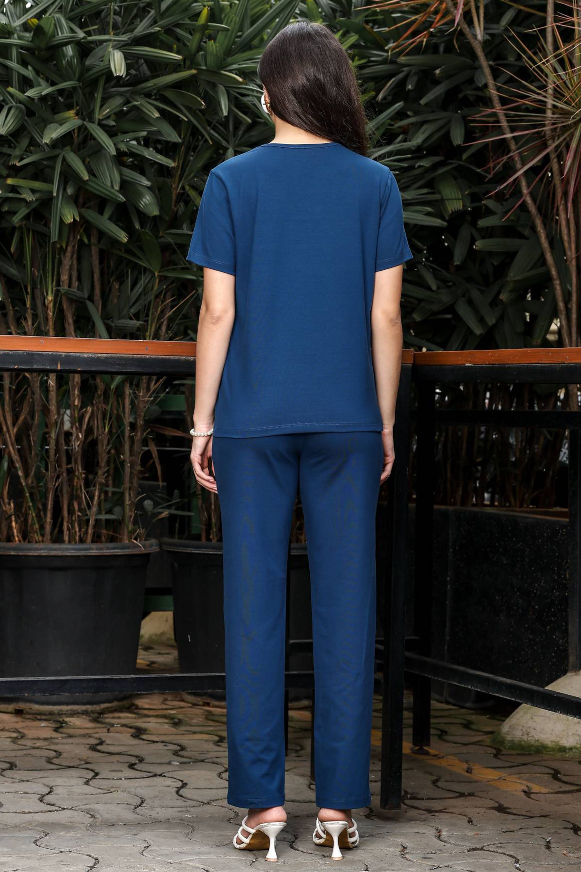 WOMEN ROUND NECK BLUE HALF SLV  CO-ORD SET