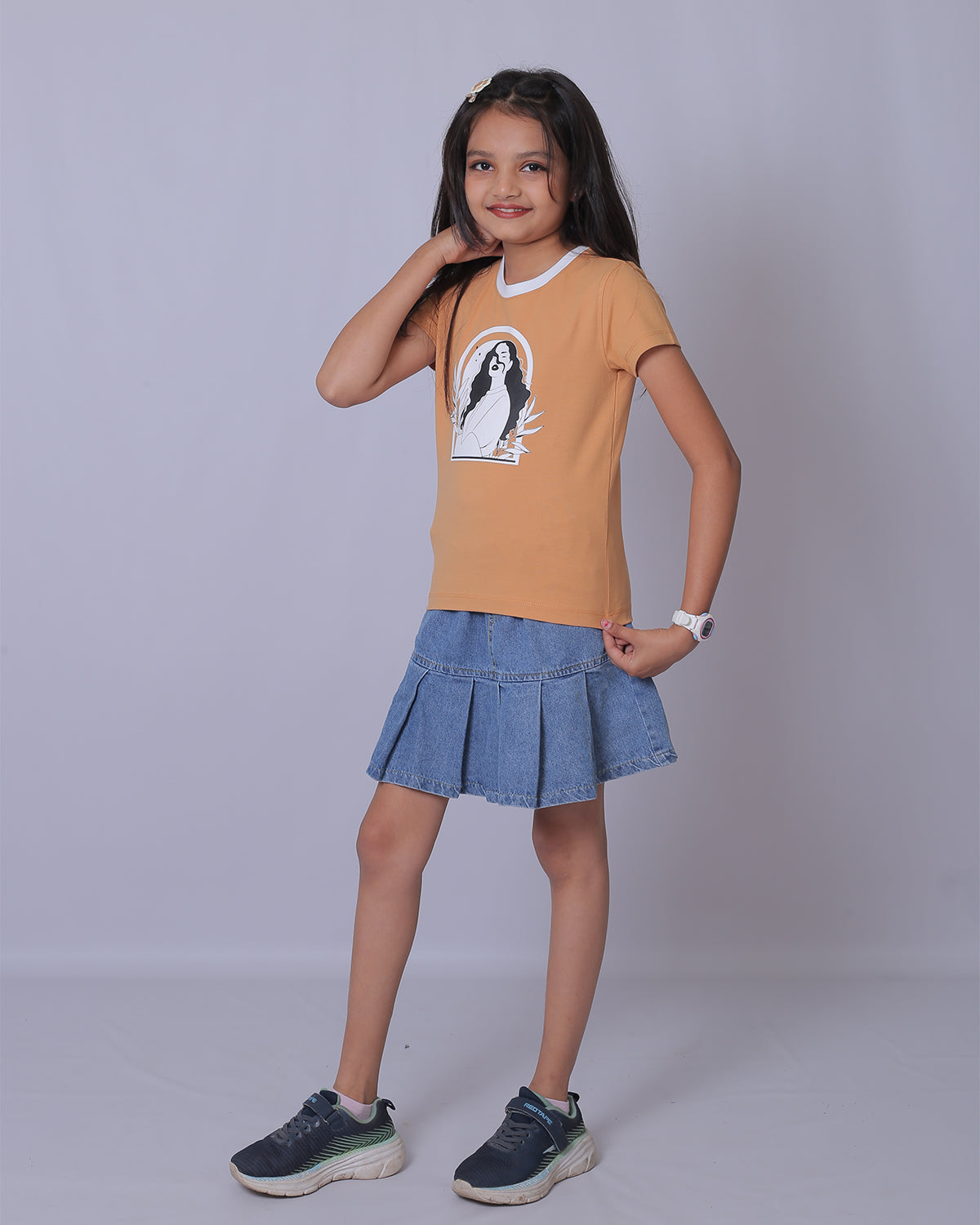 Girls Beige Round Neck T-Shirt