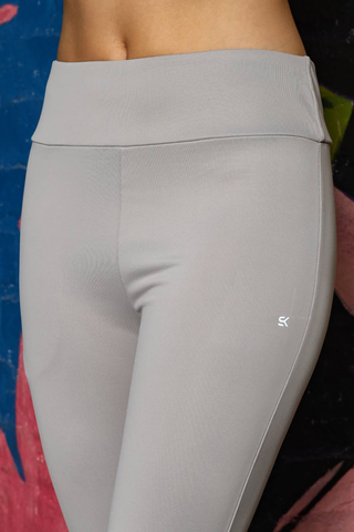 Women’s Mid Rise Yoga Pant with Pocket