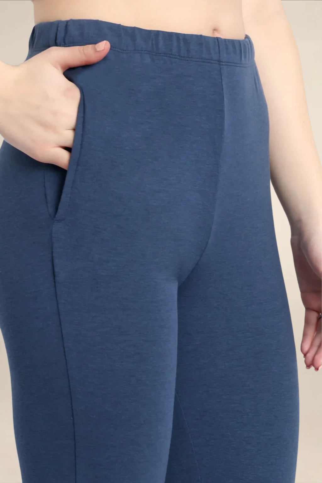 WOMENS MOON LIGHT BLUE ANKLE LENGTH POCKET LEGGING