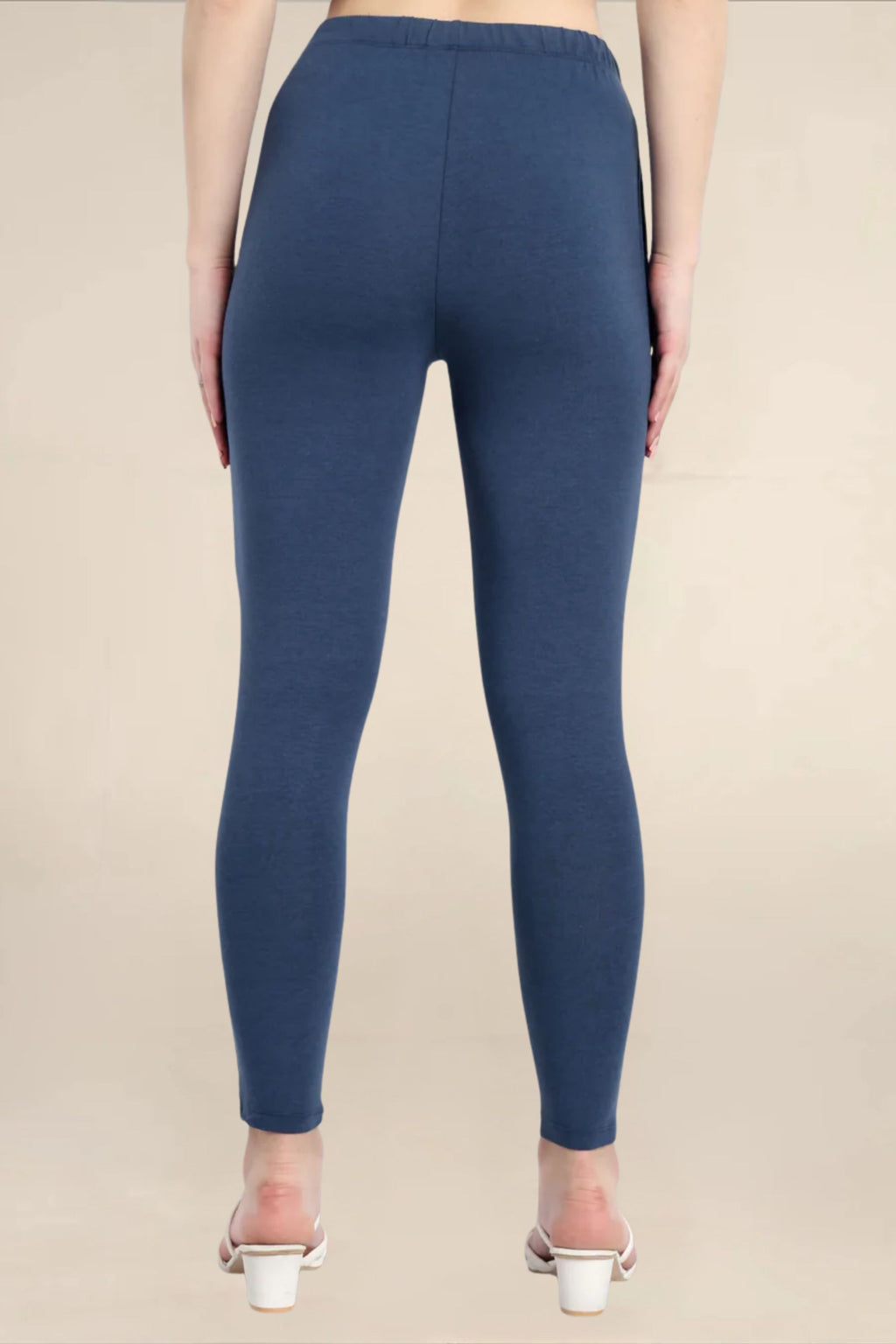 WOMENS MOON LIGHT BLUE ANKLE LENGTH POCKET LEGGING