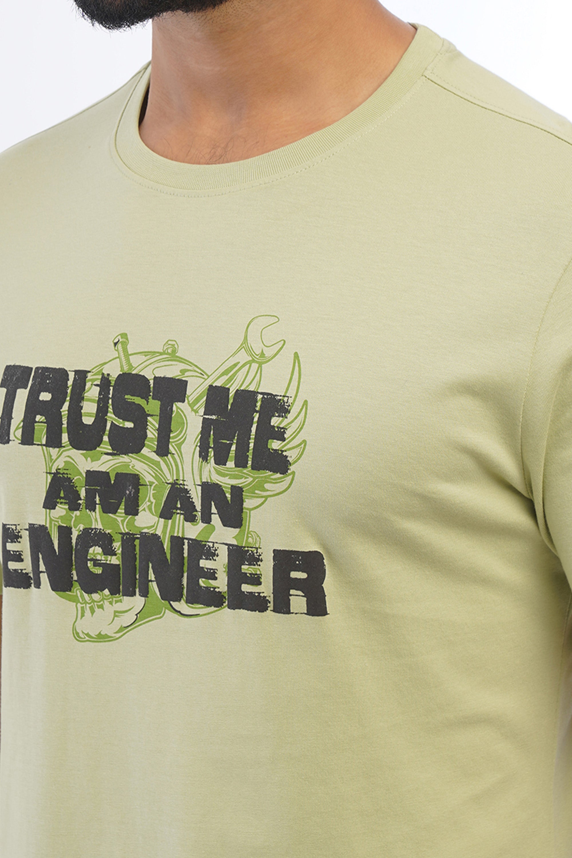 ONE SKY MEN ALOE WASH TYPOGRAPHY PRINTED T SHIRT