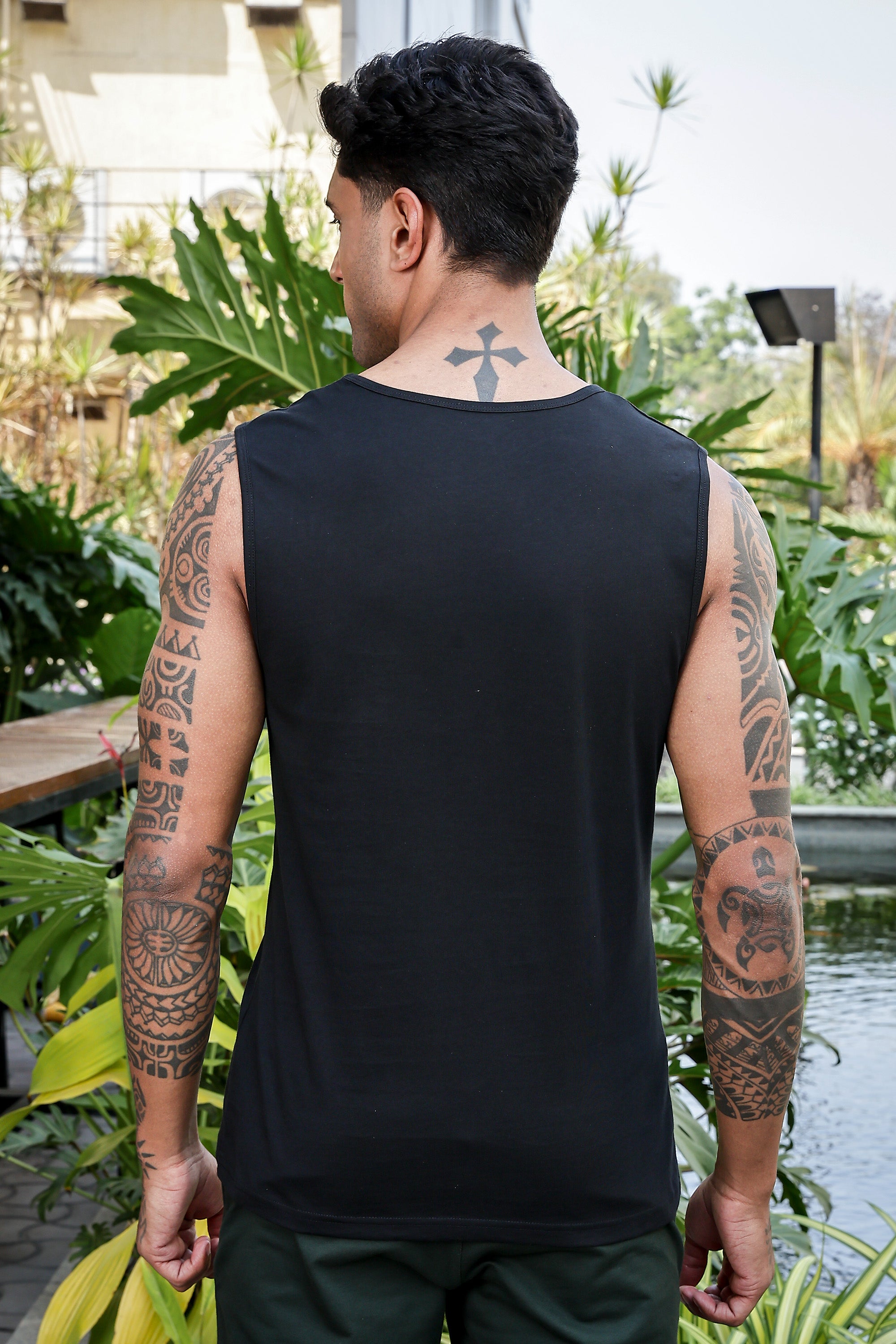 MEN BLACK PRINTED TANK TOP