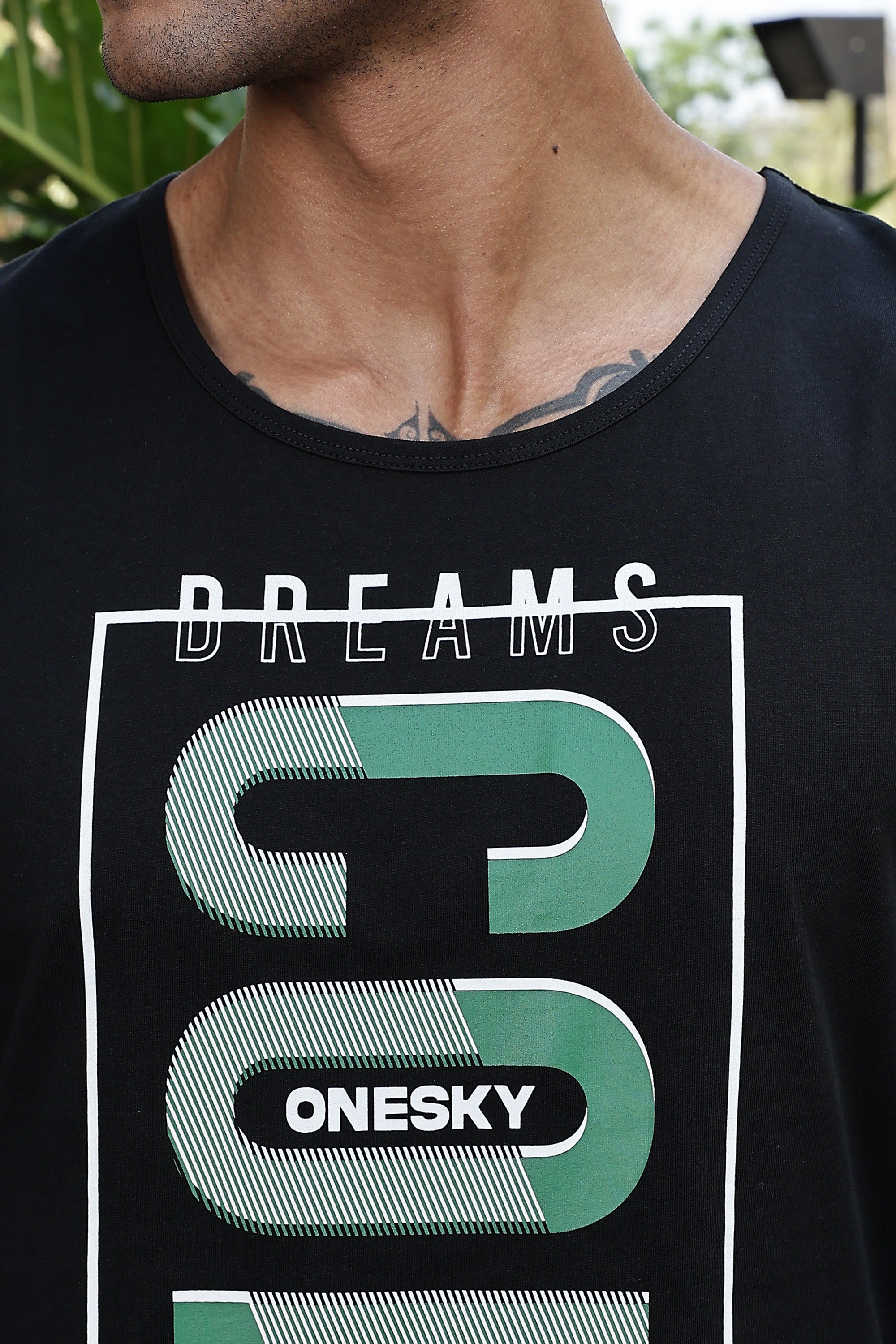 MEN BLACK PRINTED TANK TOP