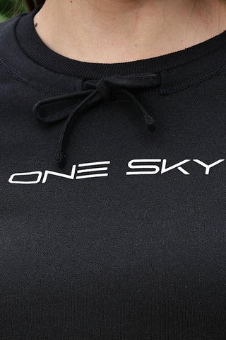 WOMEN ROUND NECK BLACK SWEATSHIRT