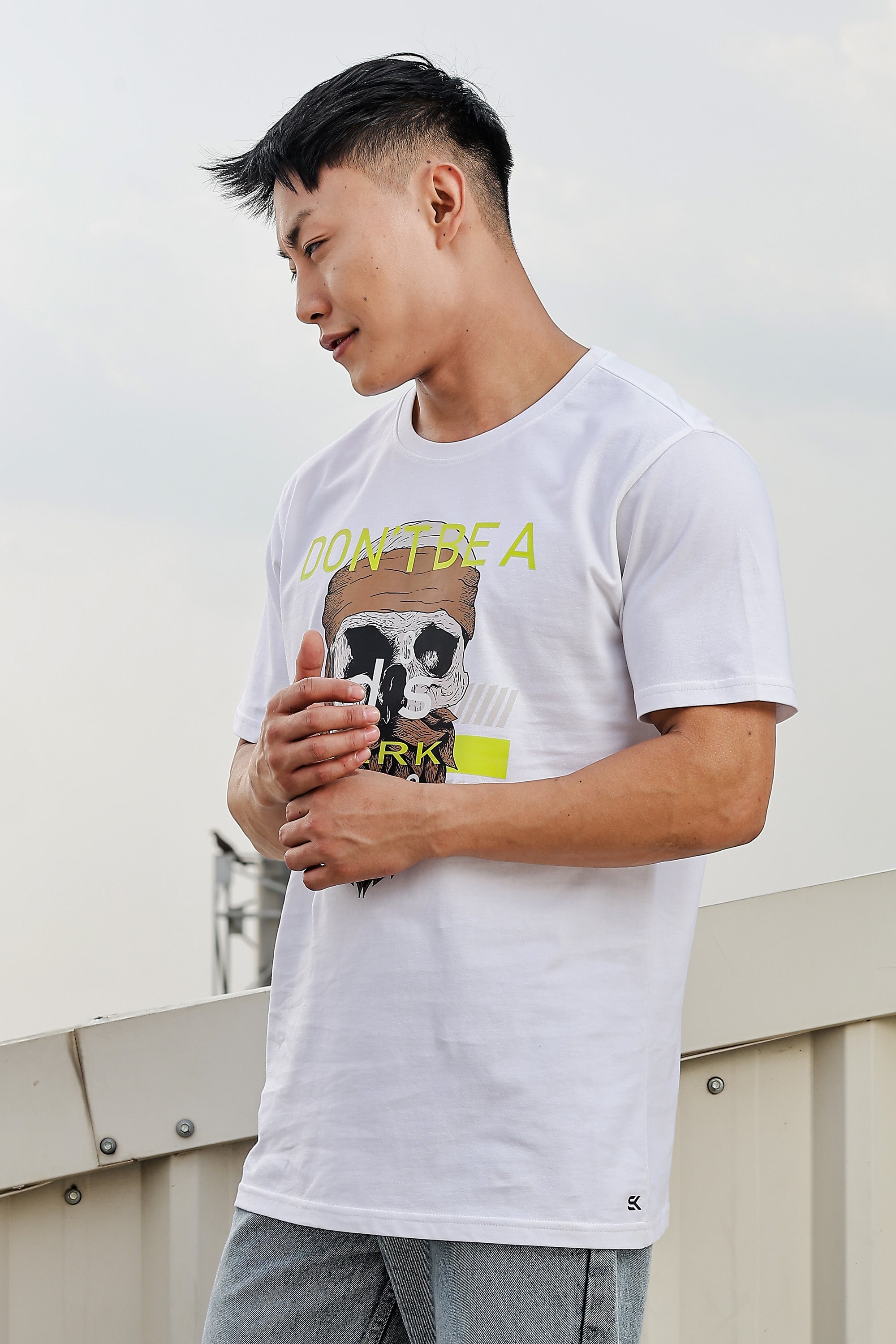 MEN ROUND NECK WHITE PRINTED T SHIRT