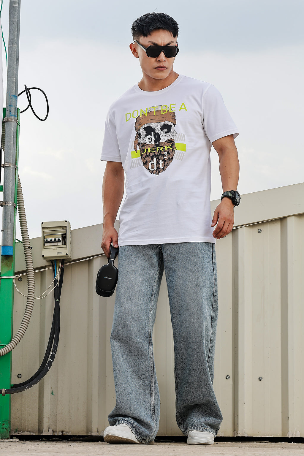 MEN ROUND NECK WHITE PRINTED T SHIRT