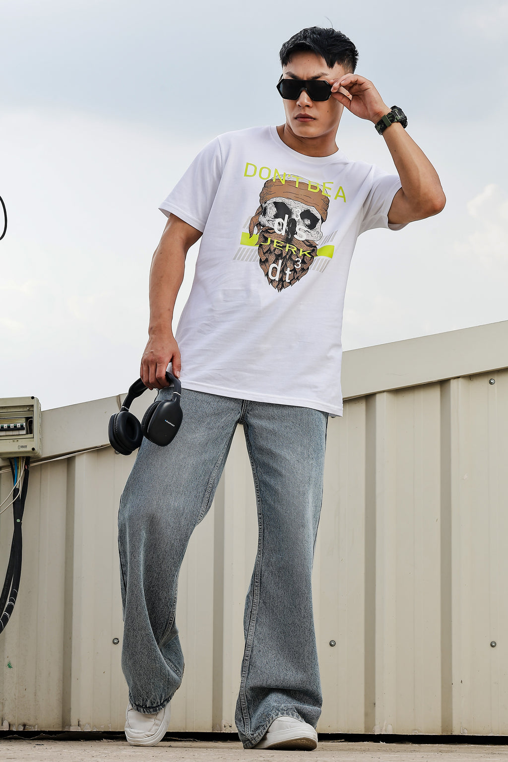 MEN ROUND NECK WHITE PRINTED T SHIRT