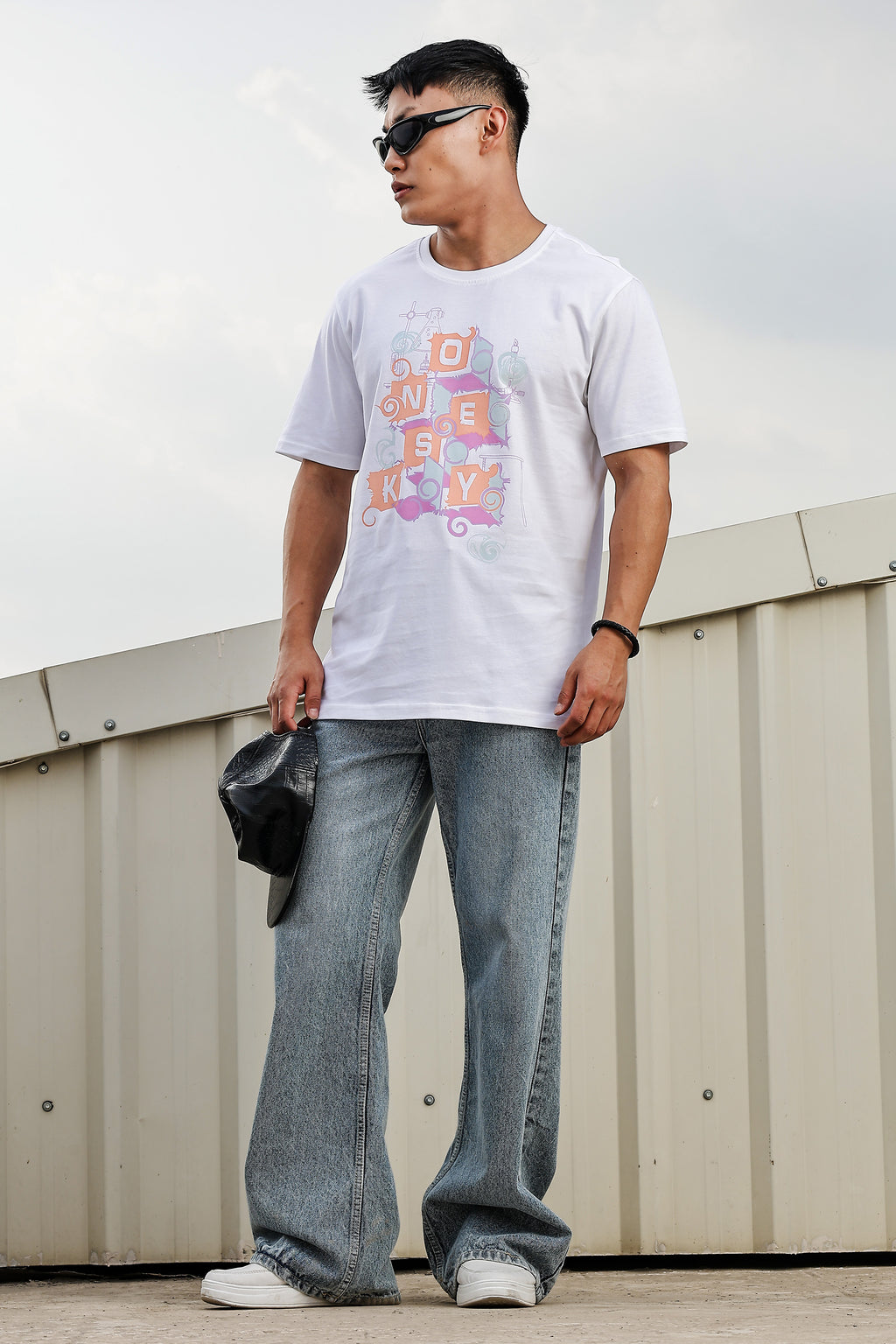 MEN ROUND NECK WHITE PRINTED T SHIRT