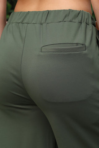 Women’s Solid Mid-Rise Flared Pants – Slip-On Style, Stretch Fabric