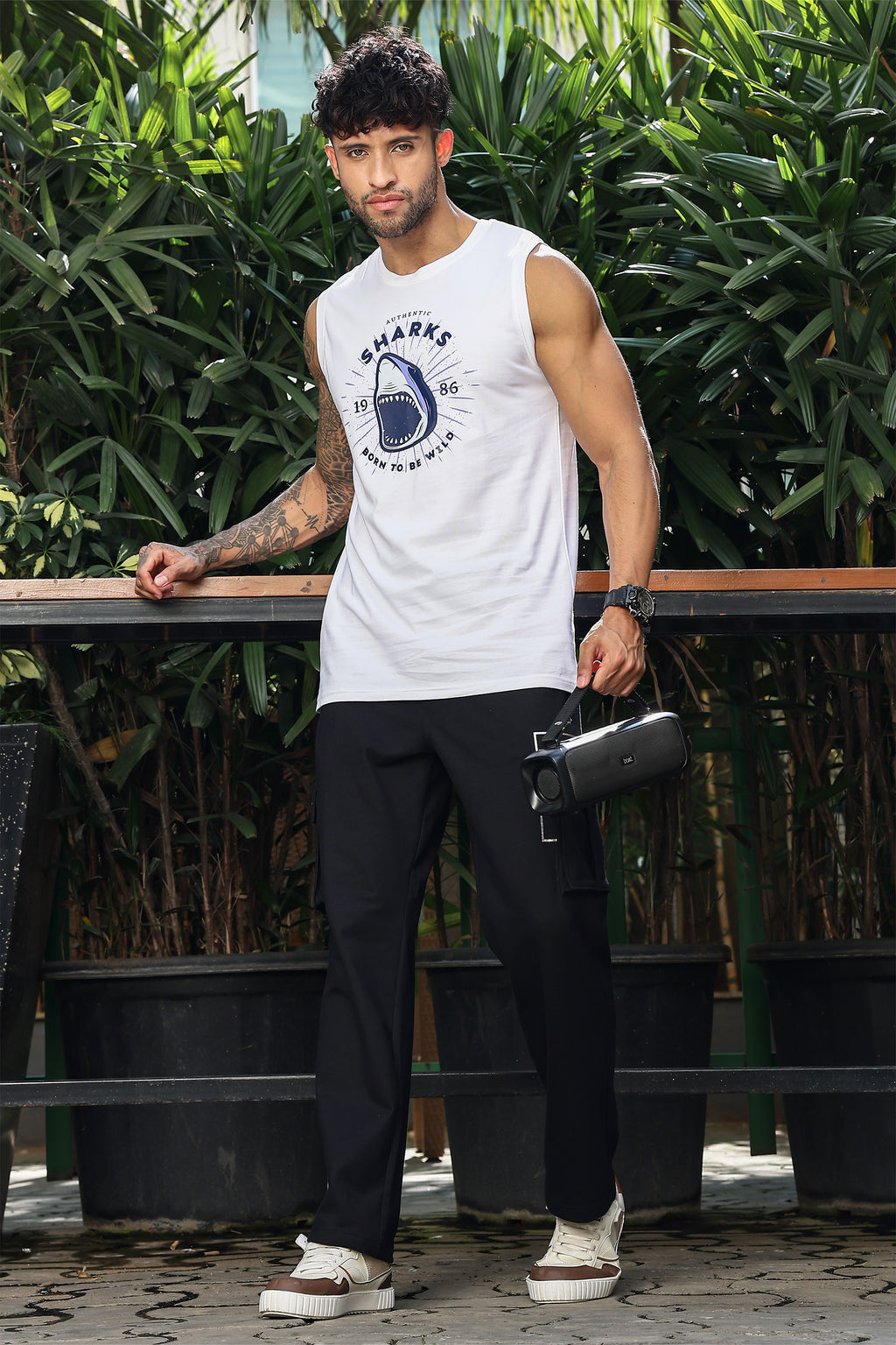 WHITE COLOR MEN SLEEVELESS T SHIRT
