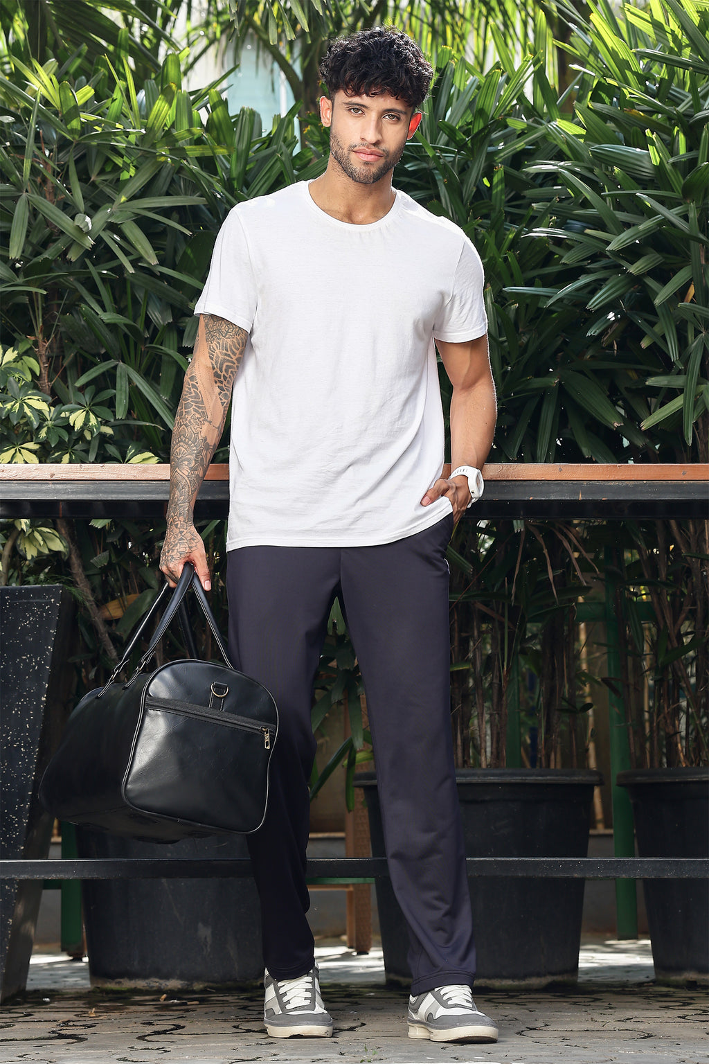 BLACK COLOR MEN TROUSER