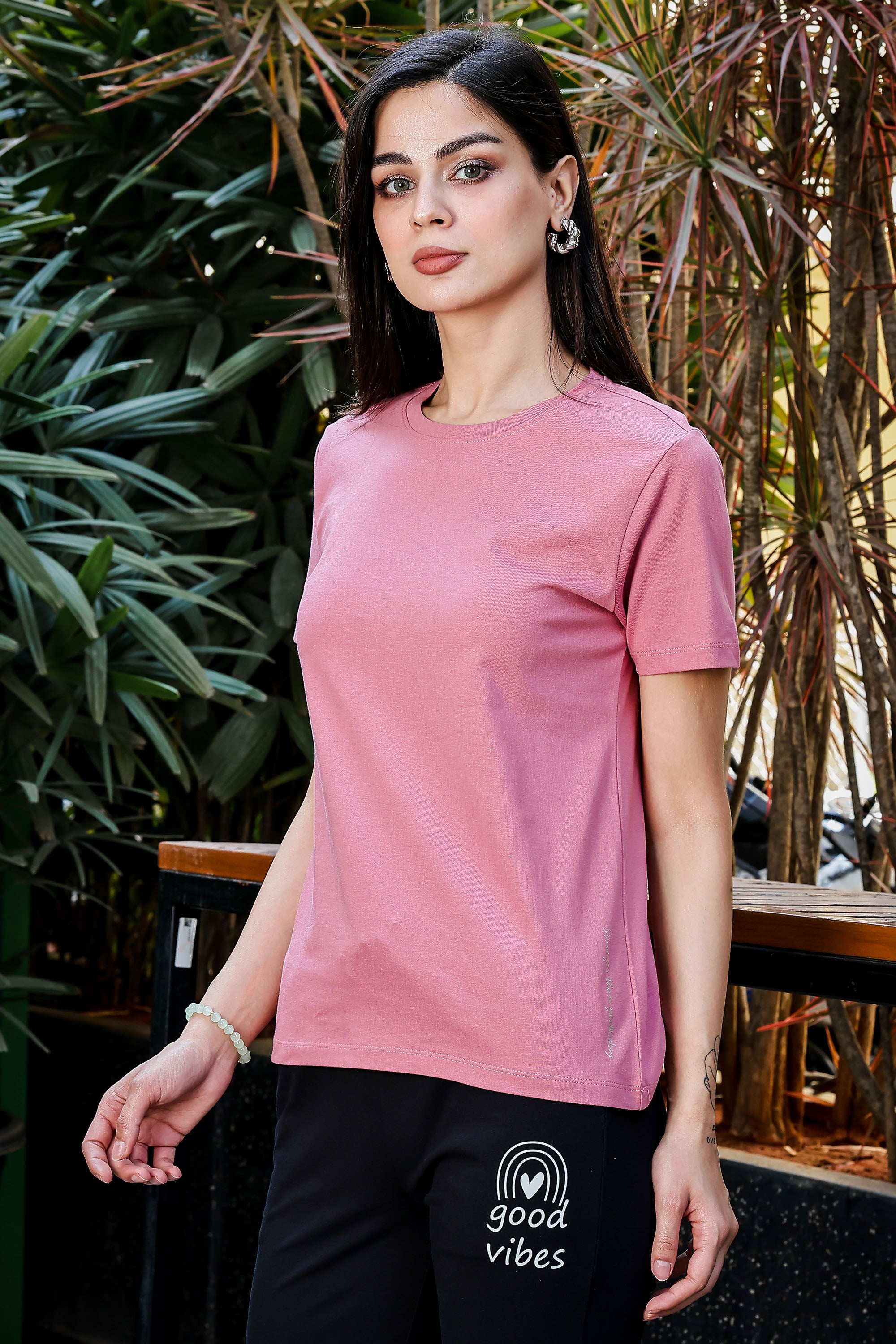Women’s Casual T-Shirt – Solid Color, Round Neck, Short Sleeves, Pull-On Style, 100% Cotton, Machine Washable